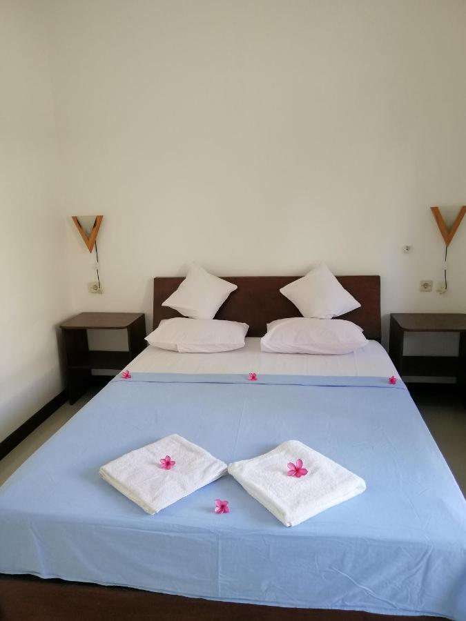Vacation Inn Gili Gili Trawangan Esterno foto